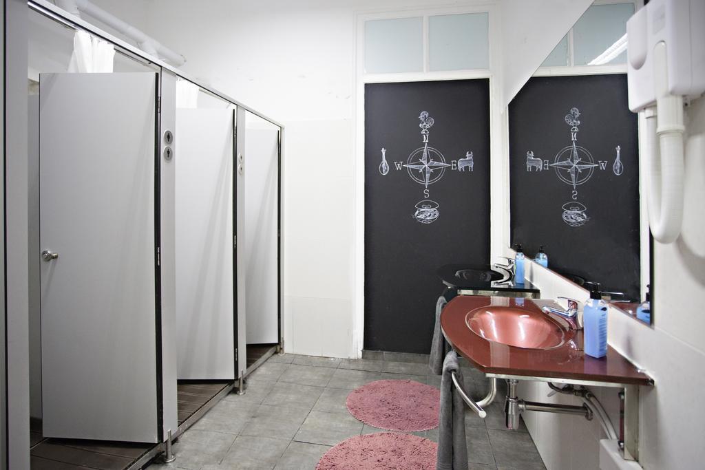Baixa Terrace Hostel Faro Ngoại thất bức ảnh
