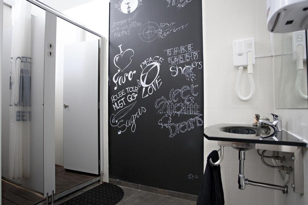 Baixa Terrace Hostel Faro Ngoại thất bức ảnh